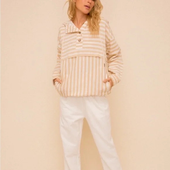 Hem & Thread Tan and White Striped Jacket - Picture 4 of 12